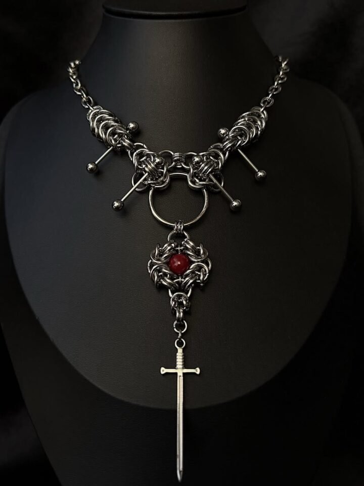 Sovereign Blade Necklace